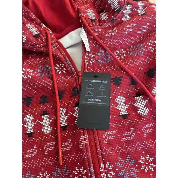 Fabletics Winter Red Fair Isle Cozy Fleece Hooded Onesie Pajamas Medium - Picture 7 of 8